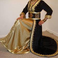 Epingle Par Wholesale Turkish Clothing Onl Sur Mes Enregistrements En 2021 Robe Robe Hijab