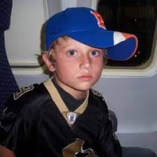 Korkunç gerçek yıllar sonra ortaya çıktı! Babasının rahatsız edici ve  uygunsuz fotoğrafları sonu oldu...