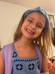 My 6 year old daugher Ocean had her first official sleepover with her  bestie Gia this weekend. They got matching PJs, had lots of food, fun & sun.