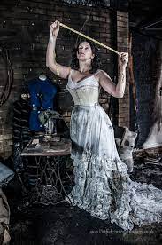 Hochzeitskleid, das kleid für die braut ~ brautkleider (hochzeitskleider) und hochzeitsmode (brautmode) für trauung und hochzeit. Victorian Wedding Dress Damaged In A Fire Bodice And Overskirt Gone Is Ideal For The Trash The Dress Shoot Dress By Prior Attire Https Www Facebook Com