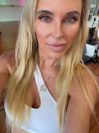 September vibes #fit #fitfam #fitness #fitnessmodel #fitnesslife #september  #iykyk #fyp