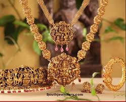 With 42 years of experience in jewellery making, nac presents the most captivating pieces, designed to. Temple Jewellery Set By Nac Jewellers Indian Jewellery Designs