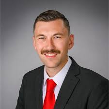 It took 18 years (I'm counting since grade school), but I can finally call  myself a Registered Architect!