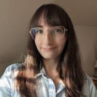 Beatriz Roy's Instagram, Twitter & Facebook