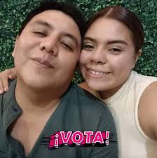 En pleno concierto, Natanael Cano golpea a DJ y rompe su laptop; recibe  críticas en redes