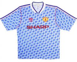 Our man utd football shirts and kits come officially licensed and in a variety of. Retro Man United Shirts Be The Best