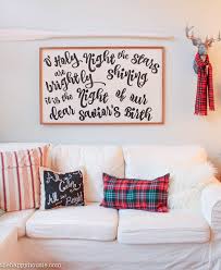 Wreaths & outdoor vintage christmas decor ideas. Diy Song Lyrics Sign Christmas Carol Sign O Holy Night The Happy Housie