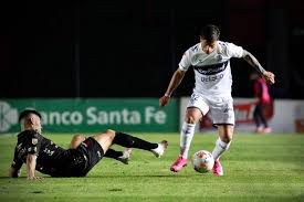 Mañana ante colón gimnasia viajó a santa fe sin el pulga rodríguez y con varias bajas. Dm2nm6t0rpyxfm