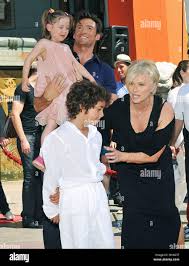 Hugh Jackman'S 2 Kids: All About Oscar And Ava