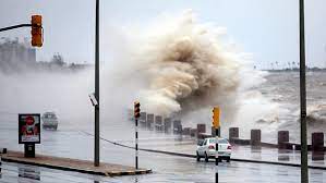 The storm inflicted nearly $70 billion (2012 usd) in damage and killed 233 people across eight countries from the caribbean to canada. Furacao Sandy Mata 59 No Caribe E Segue Para Eua Veja