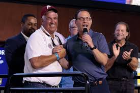 Philadelphia's I-95 repair workers get a huge thank you party for getting  the road reopened