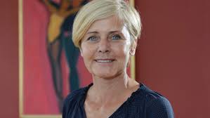 Mette Bock: Kulturinstitutionerne er blevet vant til pengeskyerNy  interviewserie (og podcast) for RÆSONs abonnenter « RÆSON