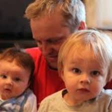 Stream Alan Cottman music