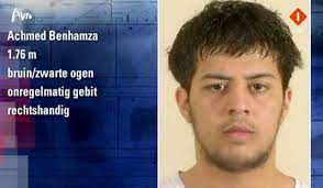 'verdachte verkrachting oudenbosch is bewaker bij defensie', opsporing verzocht sprak van zeer ernstige zaak. Geenstijl Opsporing Verzocht Divers Wit Lichtgetint Tuig