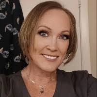 Kirsten Mcgrath's Instagram, Twitter & Facebook