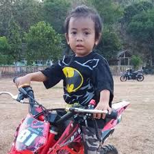 AzrolnixwQ (@azrolnixw)