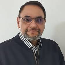 Danielle Lipson's Instagram, Twitter & Facebook