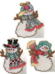 With over 17,000 cross stitch patterns, leaflets and books available, we're sure you can find the below are the main pattern categories to help you begin. Tumbling Snowmen Cross Stitch Free Patterns