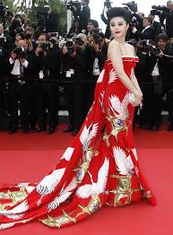 Gorgeous Red Crane Gown Chris Bu Kewen Nice Dresses Dresses Asian Outfits