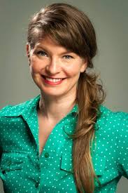 Way Too Many Cooks (@WayTooManyCooks)