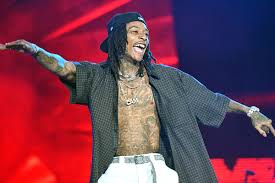 Discover video clips of recent music performances and more on mtv. Wiz Khalifa To Play Death In New Tv Series About Emily Dickinson Xxl