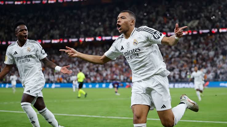 El duelo de golazos entre Mbappé y Lamine Yamal en el Clásico de la  Supercopa