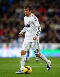 Dutch International Rafael Van Der Vaart On Real Madrid Real Madrid Players Real Madrid Madrid