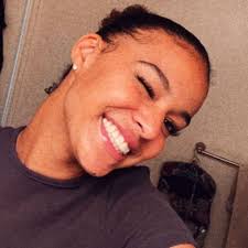 Sara Schlichting (@SaraSchlichting)