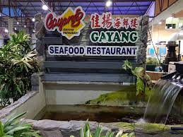 Warong kim's seafood image credit: 9 Best Seafood Restaurants In Kota Kinabalu