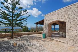 Ville, villette, monolocali, masserie storiche, case vacanza, tutte con i contatti diretti con i proprietari. Torre Vado Casa Vacanze In Affitto Last Minute