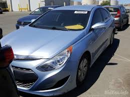 The 2012 hyundai sonata hybrid has the most overall complaints, & we also rate 2012 as the worst model year ranked on several factors such as repair cost & average mileage when problems occur. Hyundai Sonata Hybrid 2012 Silver 2 4l 4 Vin Kmhec4a49ca042196 Free Car History