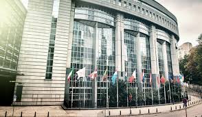 Choosing the right private banks for you and getting the exclusive private banking services you need. Is Private Equity The Bridge To Bring European Banks To Safer Shores Bain Company