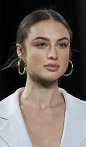 Amanda Youssef (youssef_amanda)