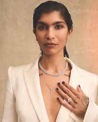 Let them stare—Stellar Star pieces are meant to be seen. ✨ #LoveZales  #Necklaces