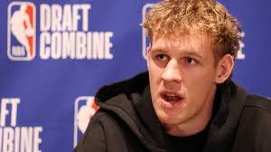 Liam Santamaria's Instagram, Twitter & Facebook