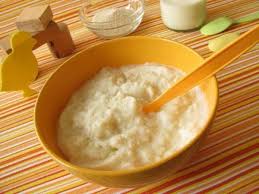 Comment Faire De La Bouillie De Maizena Facile Recette Recette Aliments Pour Bebe Faits Maison Recette Facile Pas Cher