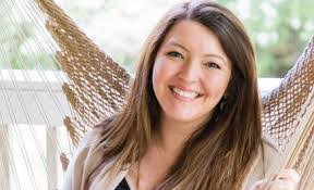 Meredith Tompkins's Instagram, Twitter & Facebook