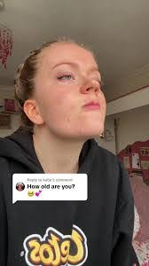 Katie Grimsley's Instagram, Twitter & Facebook