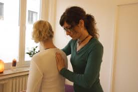 Osteopathie ist eine eigenständige form der medizin, die dem erkennen und behandeln von funktionsstörungen lux us sülz physiotherapie. Behandlung Praxis Fur Osteopathie Stephanie Unte