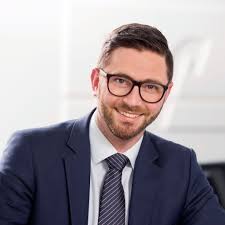 Wir machen den weg frei. Andre Wendland Geschafststellenleiter Raiffeisen Bank Eschweiler Eg Xing