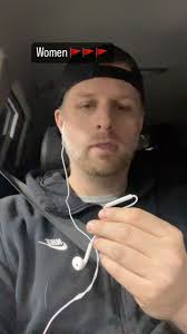 Men looking for red flags with women, here ya go. #men #women #comedy