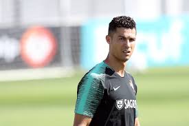 Markete gidiyoruz 9 tl opet istasyonunda 10 tl bim markette 8.45 tl bu saçma ürünün tek fiyatı yok mu? Euro 2020 O Kristiano Ta Phre Me Thn Coca Cola Alphafreepress Gr