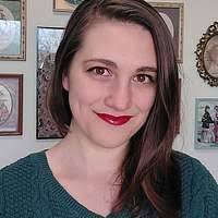 Jodi Hughes's Instagram, Twitter & Facebook