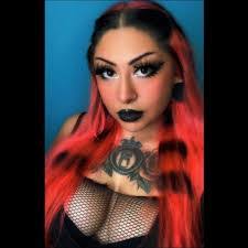 Sabrina Gallardo's Instagram, Twitter & Facebook