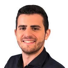 Andrea Constantino's Instagram, Twitter & Facebook