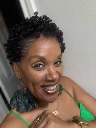 What are some good ways to meet new people and find exciting things to do  in Houma, Louisiana?