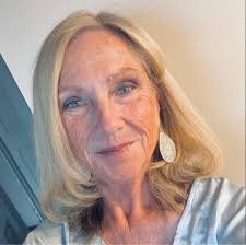 Anyone know who's putting this on?? I would like to sign up