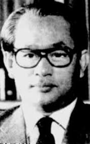 Selepas persaraan pengurus besar mas yang pertama, tan sri saw huat lye, abdul aziz seterusnya dilantik sebagai pengarah urusan dan ketua. 5 Awesome Things About The Woman Who Transformed Msian Banking
