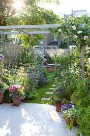 We did not find results for: Contemporary Style Traditional Planting Garden Notting Hill London Uk Jo Thompson La Small Cottage Garden Ideas Small Backyard Gardens Contemporary Garden