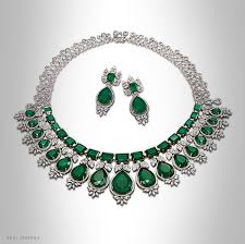 Emerald Set By Tanishq Emerald Jewelry Diamond Jewelry Bridal Necklace Set